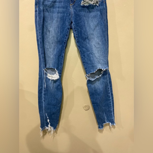 Joe's Jeans Distressed Skinny Ankle Women’s Size 4 - Picture 3 of 6